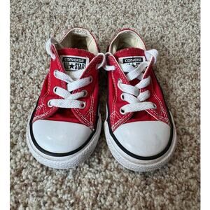 Converse All Star Red & White Kids/toddler/baby sneakers/shoes, size 7